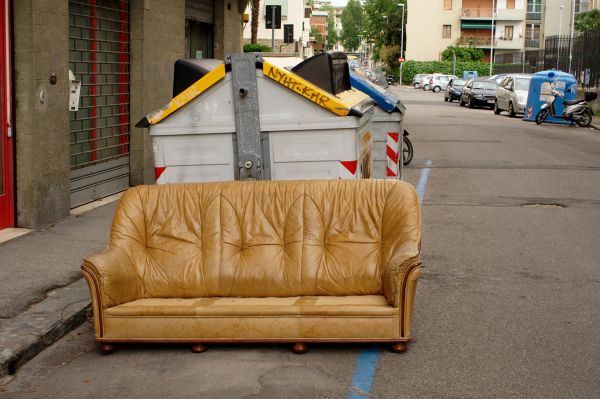 Sofa Disposal in Snohomish