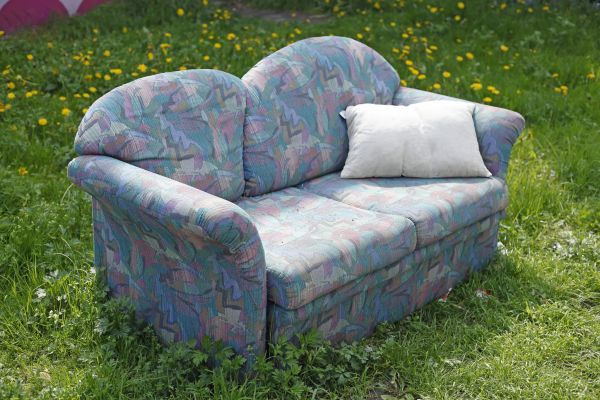 Couch Disposal in Snohomish