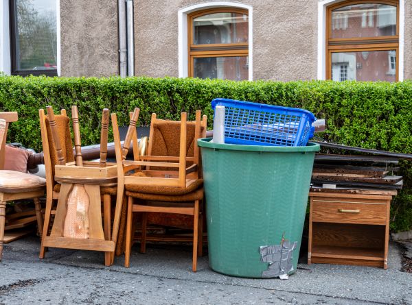 Chair Disposal Service in Snohomish